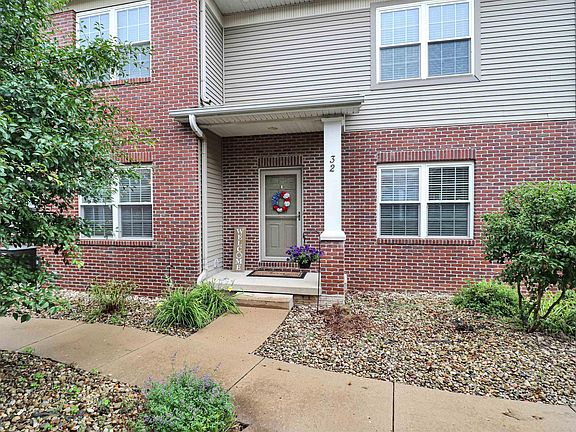2nd image of 11217 N Oakwood Dr Unit 32