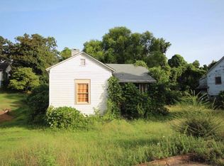 62 Pine St, Great Falls, SC 29055