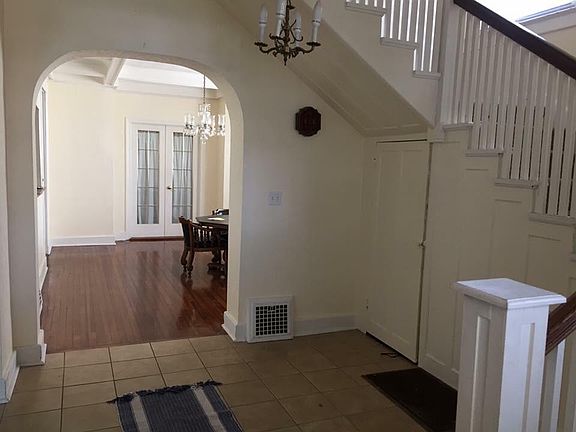 5th image of 1115 N Glenwood Ave