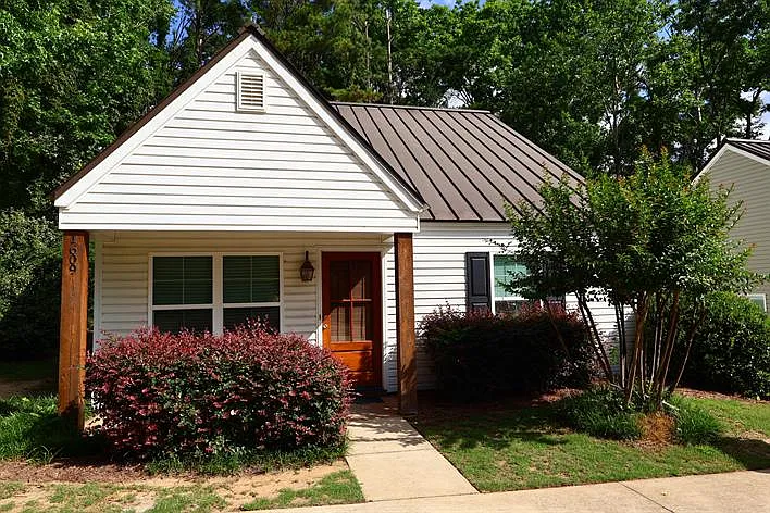 1609 Oxford Pl