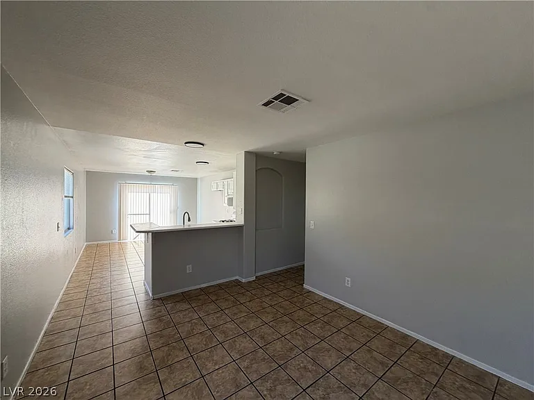1864 Star Sapphire Ct — Photo 3