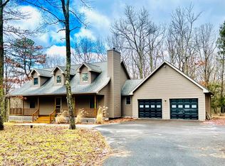 5550 Birch Rd, Canadensis, PA 18325