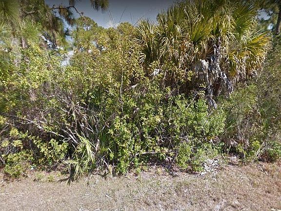 4th image of 18044 Jabiru Ave