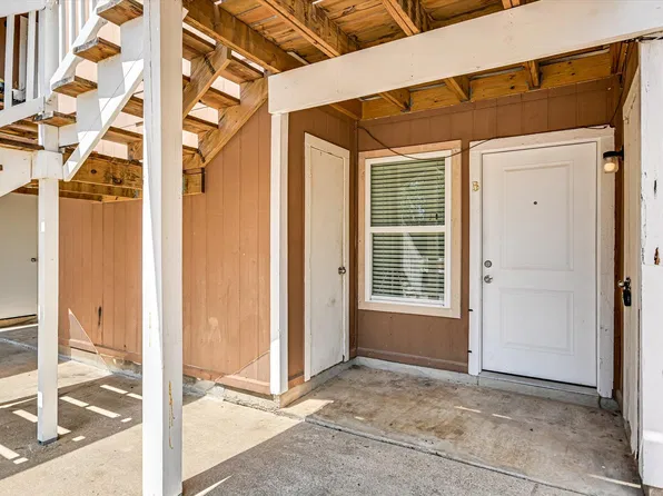 301 Algerita Dr APT B, Georgetown, TX 78628