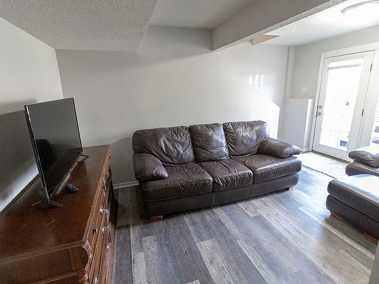201 Wheaton Ct — Photo 19