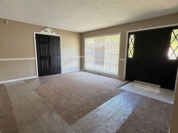 4th image of 2402 High Pine Dr