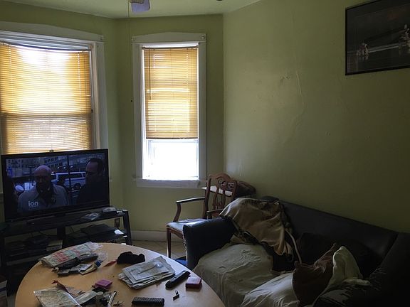 5th image of 2854 S Komensky Ave