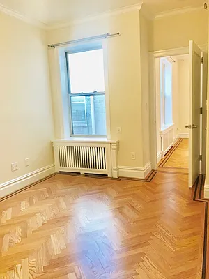 Rented by CitySites Real Estate Group | media 4