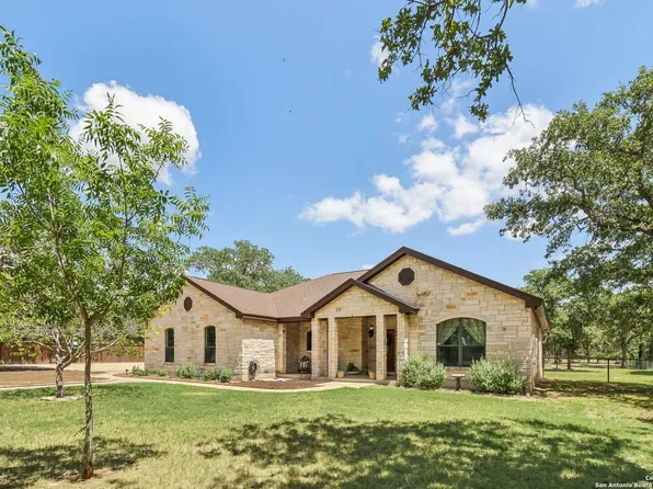 248 SENDERA CROSSING, La Vernia, TX 78121