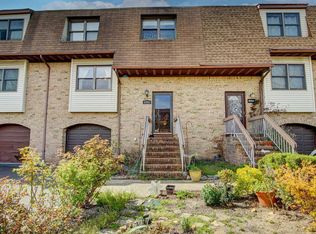 6303 N Oaks Blvd, North Brunswick, NJ 08902
