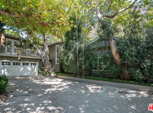3354 Mandeville Canyon Rd, Los Angeles, CA 90049
