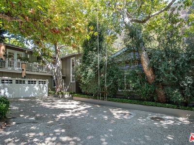 3354 Mandeville Canyon Rd, Los Angeles, CA, 90049