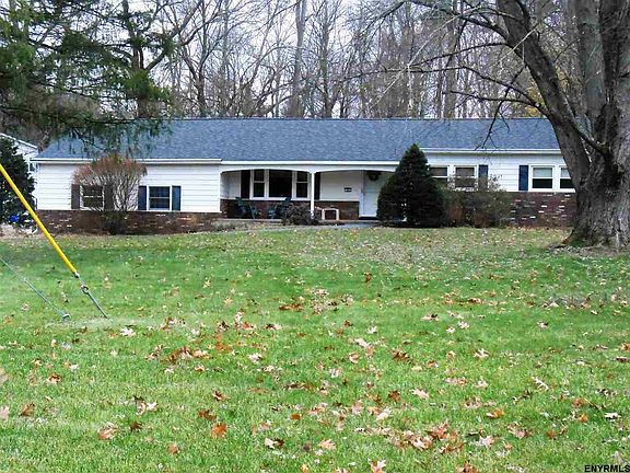 2nd image of 20 Ashley Dr