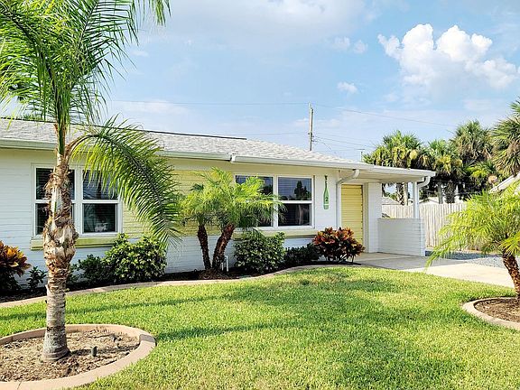 2nd image of 2 Sunny Shore Dr
