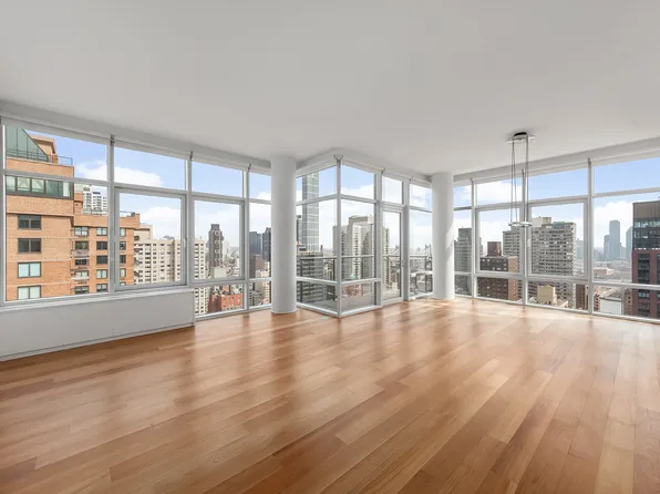 310 East 53rd Street image 1 of 11