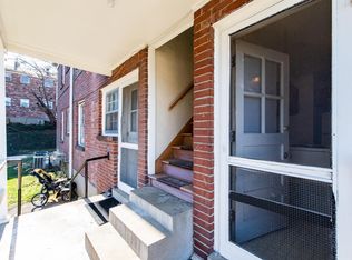 2888 Brownsboro Rd #I1, Louisville, KY 40206