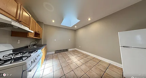 4914 Lancaster Ave Photo 1