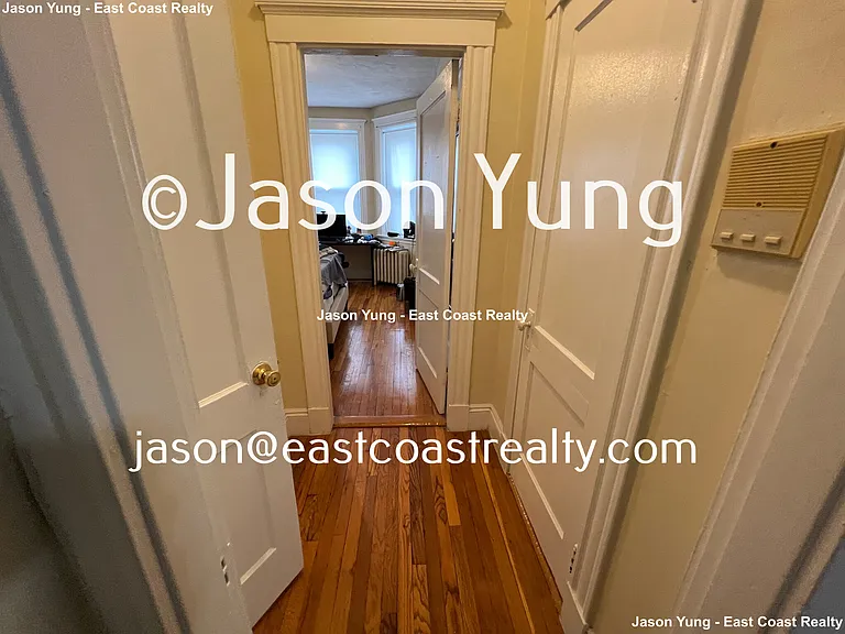 232 Kelton St #17 — Photo 9