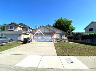 6480 Sun Ranch Dr, Sacramento, CA 95823