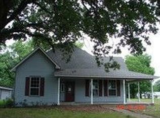 404 S Patterson St, Campbell, TX 75422