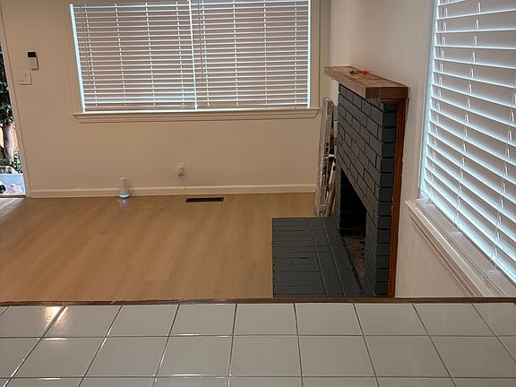 5th image of 2446 Frieda Ct
