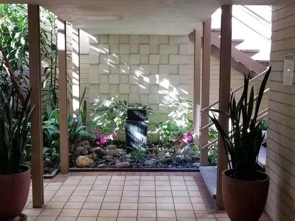 1740 Upas St APT 9, San Diego, CA 92103