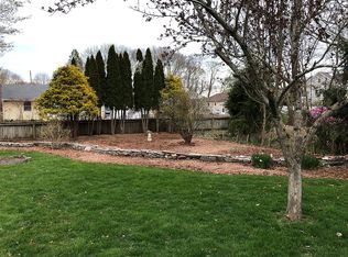 113 Harbor Pkwy, Clinton, CT 06413