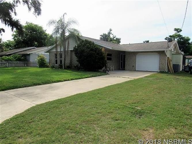 1st image of 322 Trudgeon Dr