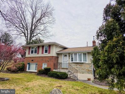 1 Alston Rd, Lutherville Timonium, MD, 21093