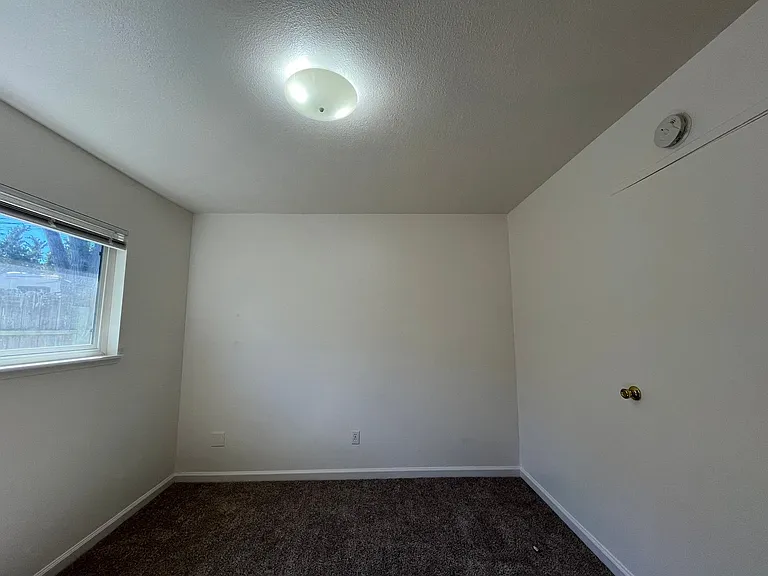 8890 Arcade Rd — Photo 23