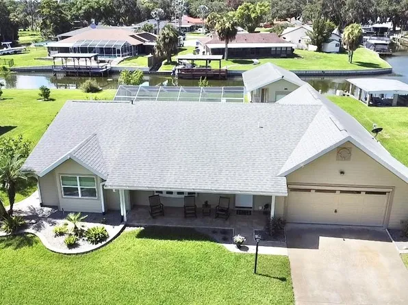 305 W Delaware St, Tavares, FL 32778