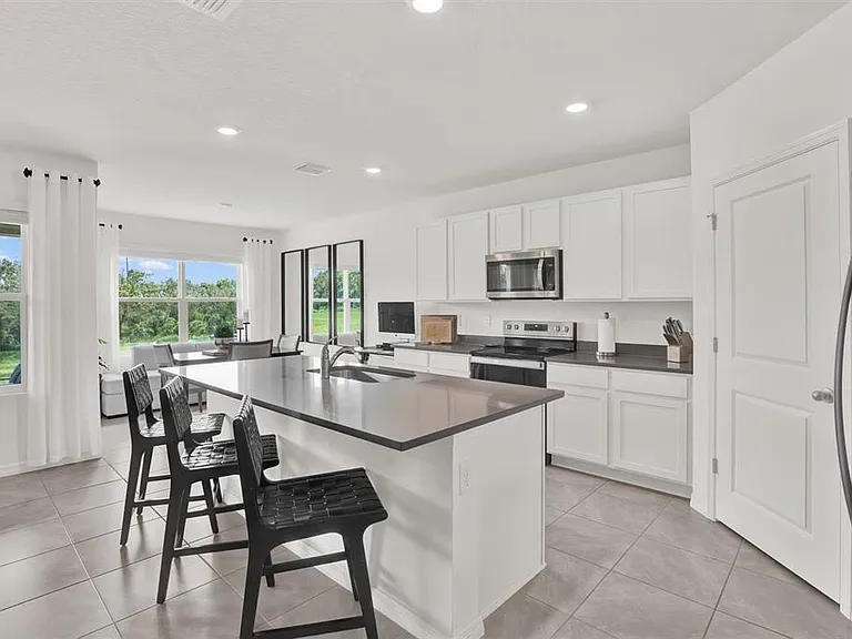 35514 Mahwah Ave — Photo 4