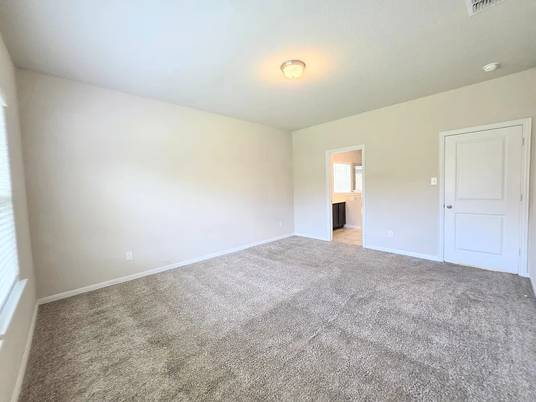 8931 Arundal Gdn — Photo 13