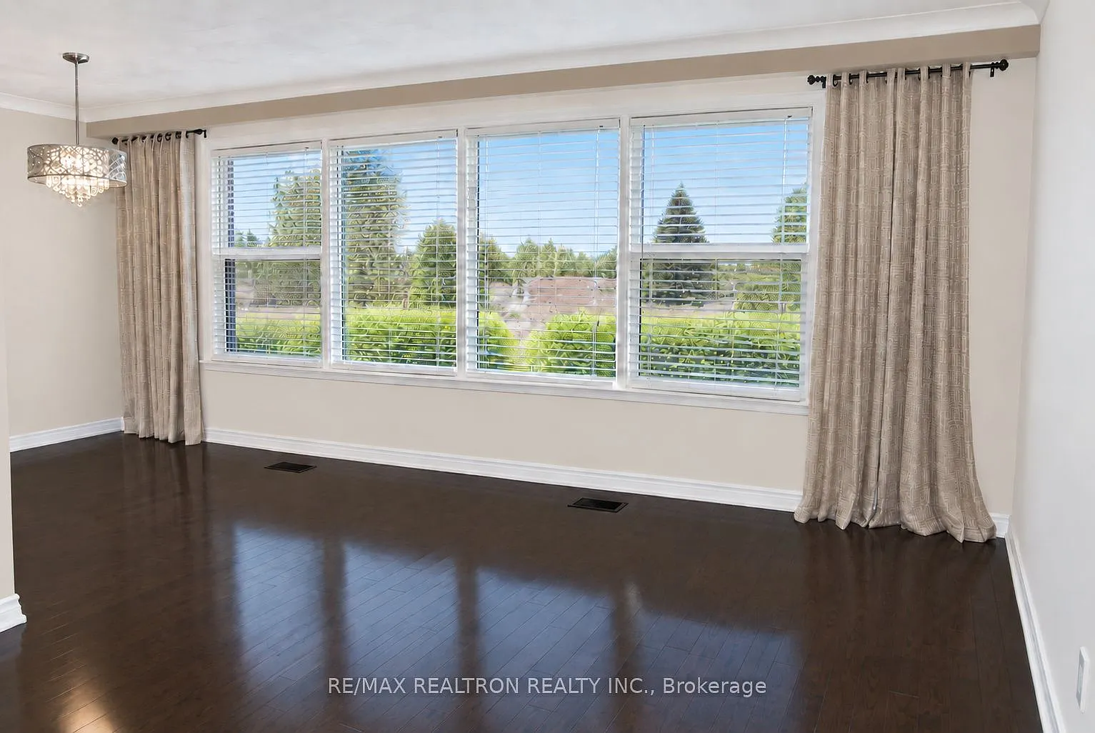 3 bed, $3,500 — Photo 4