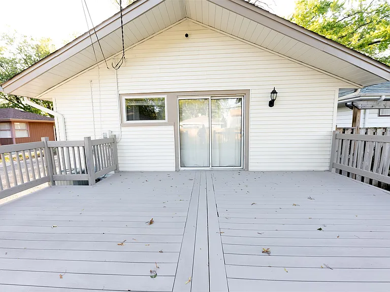 503 S Hazelton Ave — Photo 26