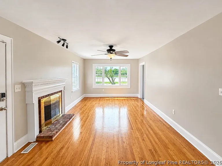 2534 McNeill Cir — Photo 3