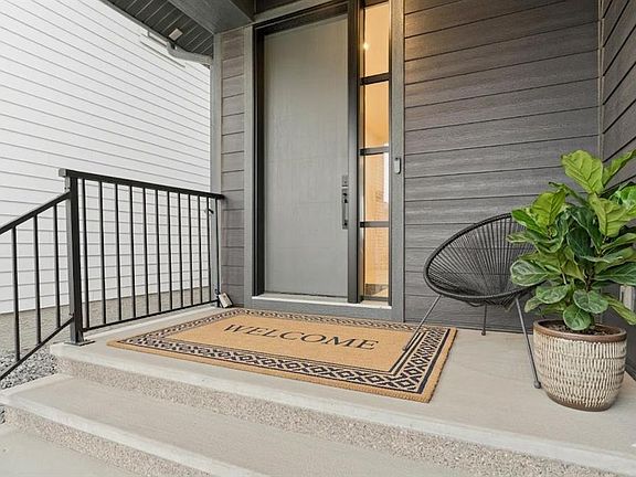 3rd image of 80 W Grayling Rd