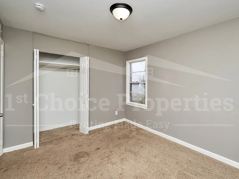 5808 Avenue O — Photo 21