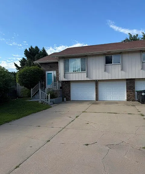 12715 Weir St — Photo 1