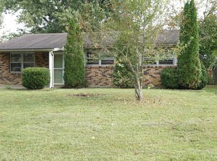 2516 Montpelier Ct, Louisville, KY 40272