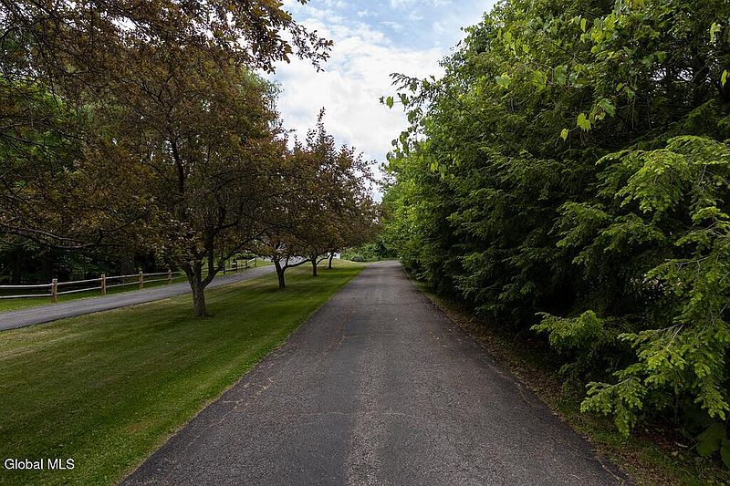 2nd image of 417 Helderview Drive