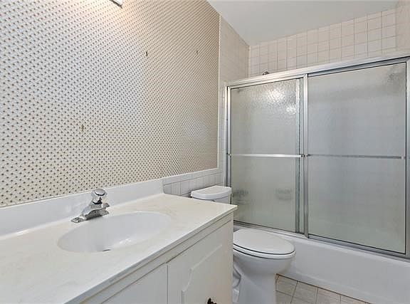 4th image of 4515 Headwood Dr Suite 103