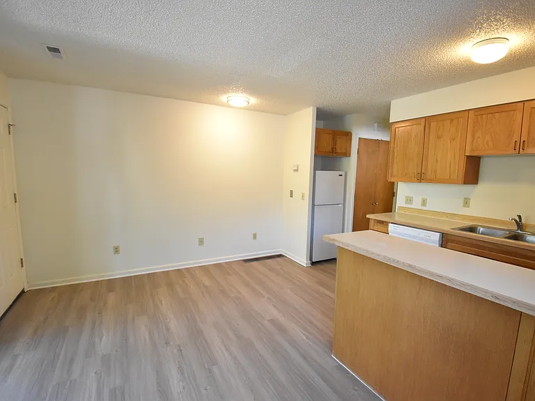 1921 Walnut St #101 — Photo 14