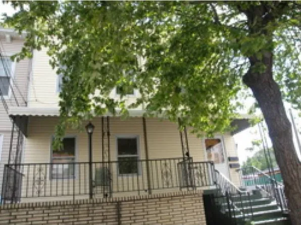 17 Crawford St #1, Jersey City, NJ 07306