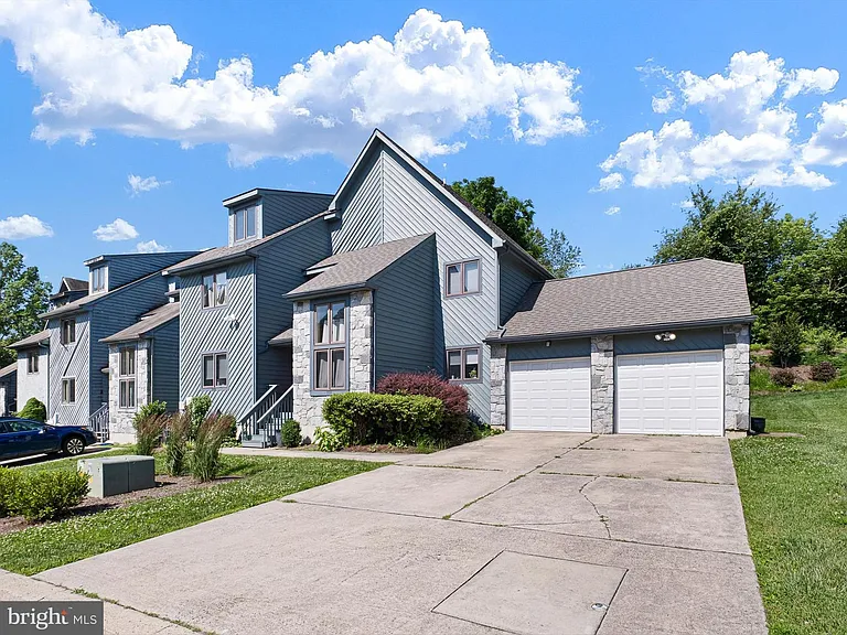 109 Foxfire Dr — Photo 22