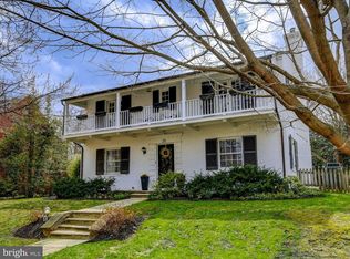 211 Saint Dunstans Rd, Baltimore, MD 21212