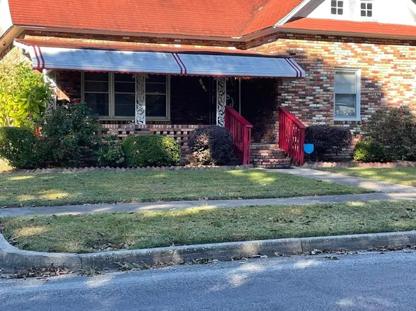 2210 Walnut Ave, Anniston, AL 36201