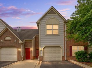 9581 Lakeside Dr, Ypsilanti, MI 48197