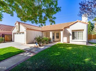 1521 Windsor Pl, Palmdale, CA 93551
