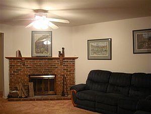 4th image of 1 Willowbrook Ln